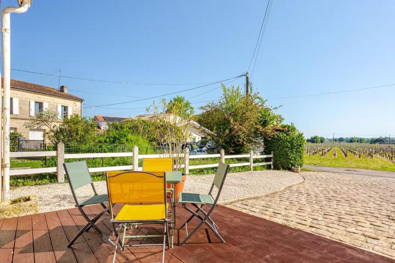 Guesthouse Les Maurins Saint-Sulpice-de-Faleyrens Buitenkant foto