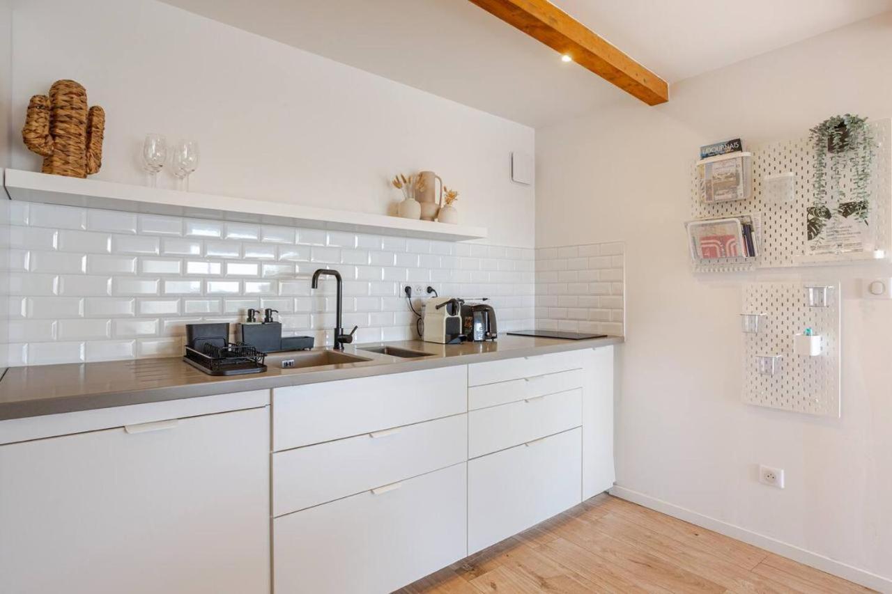 Guesthouse Les Maurins Saint-Sulpice-de-Faleyrens Buitenkant foto